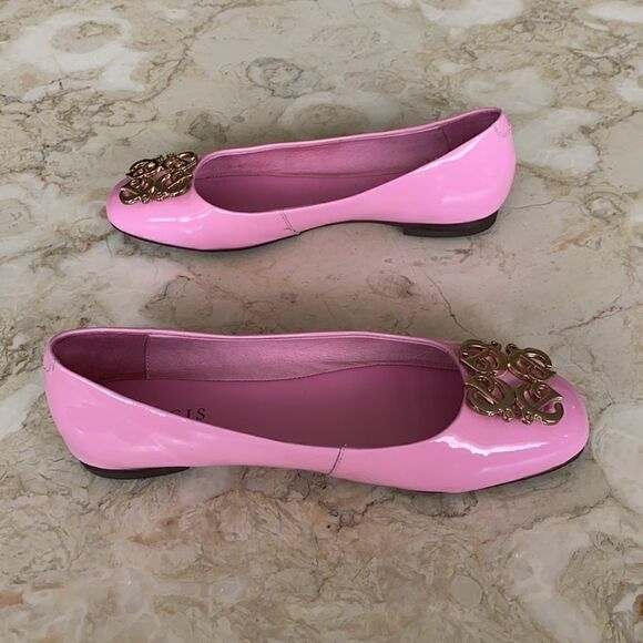 Précis Pink Patent Leather & Monogram Buckle Ballerina Flats - Picture 5 of 11